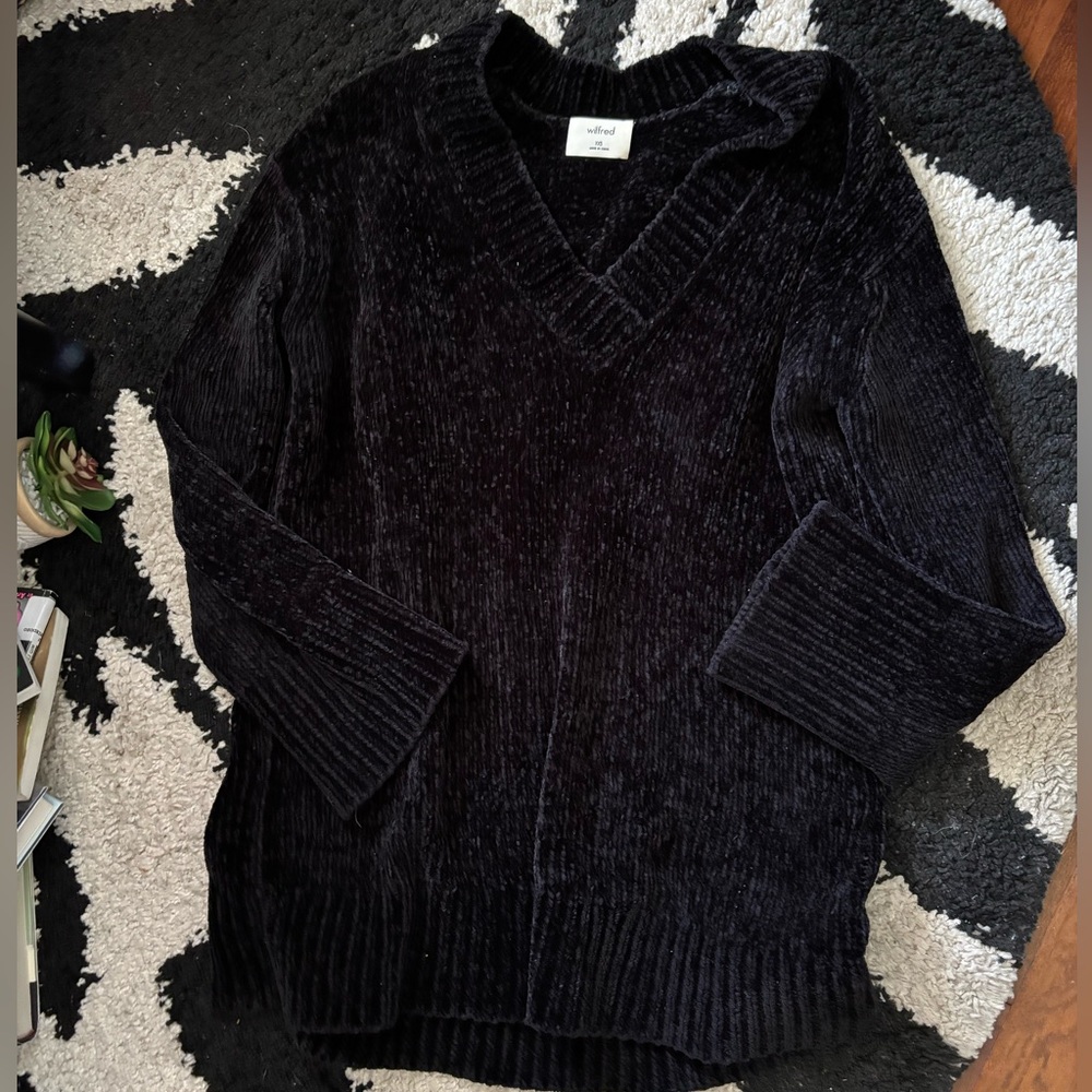 Wilfred Black Chenille V-Neck Sweater XXS